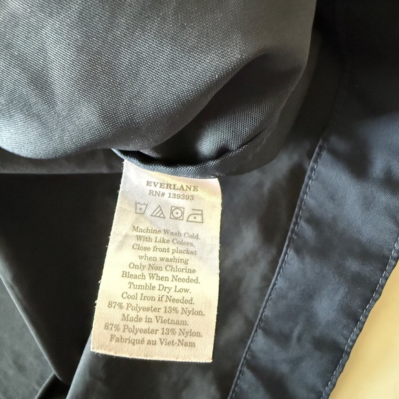 Everlane ReNew Anorak Full Zip Trench Coat Rain Jacket Womens SMALL Navy Blue - Picture 8 of 8